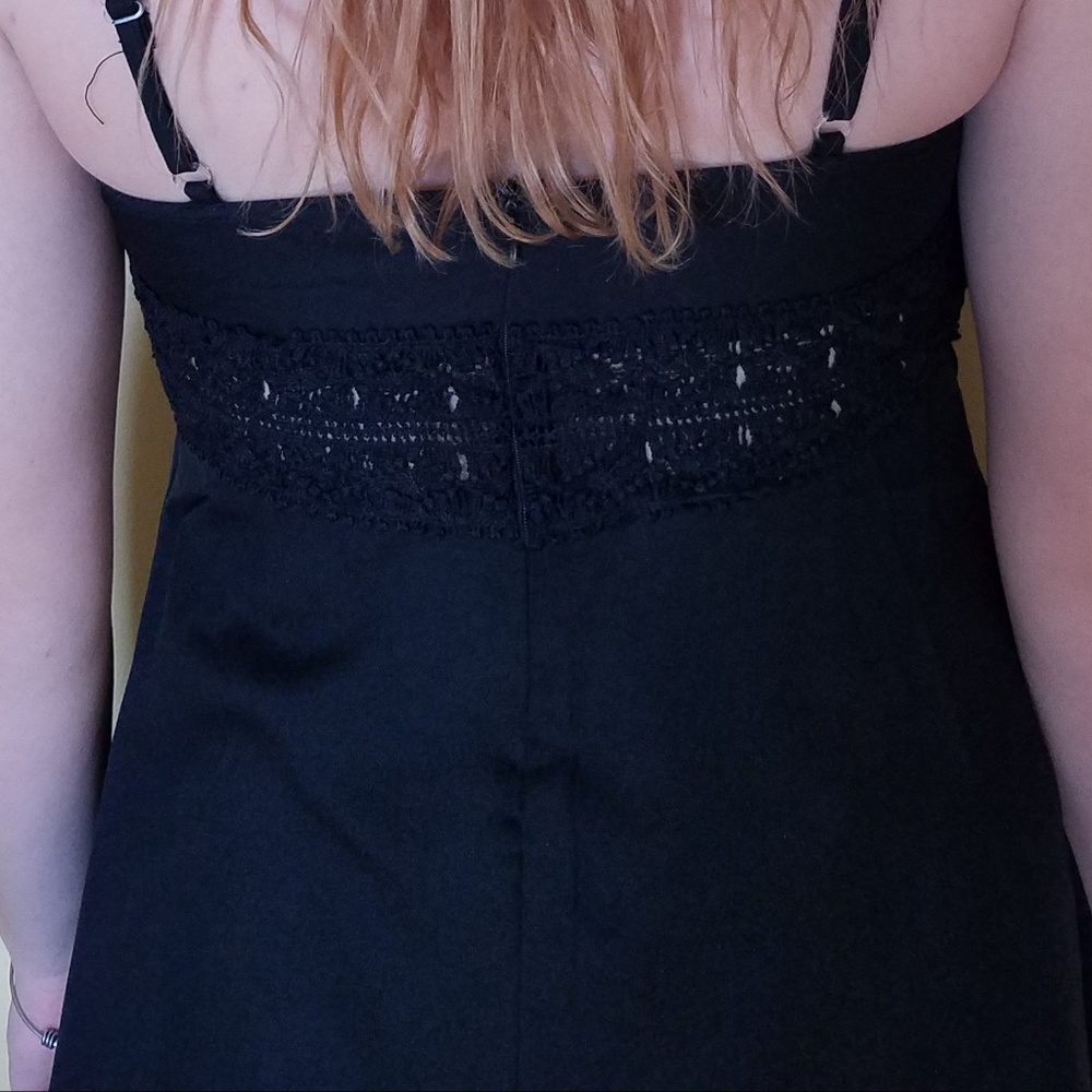 Sexy Black Skater Dress - Spaghetti Straps - Picture 4 of 4
